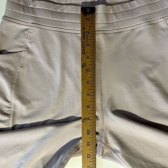 Fabletics Women's Light Pink Jogger M Sweatpants Athleisure Active Comfy Cute - Picture 8 of 9